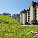 Pierre & Inter-residences 3*