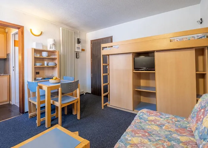 Pierre & Inter-residences Aparthotel 3*
